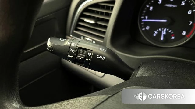 Hyundai Avante AD id 3899846 из Кореи 7