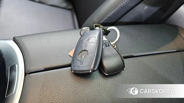 Mercedes-Benz C-Class W205 id 4906969 из Кореи 7