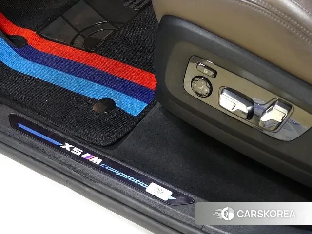 BMW X5M (G05) id 3599503 из Кореи 7