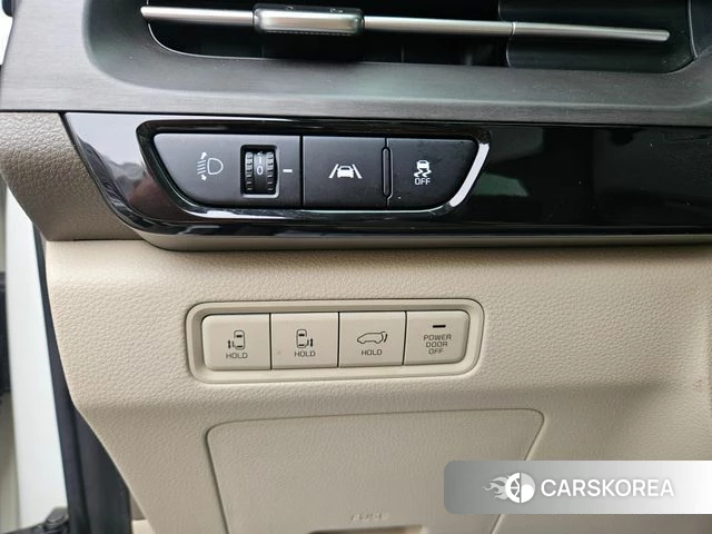 Kia Carnival 4th generation id 4324399 из Кореи 7