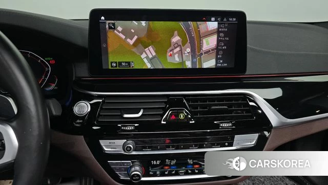 BMW 5 Series (G30) id 4495443 из Кореи 7