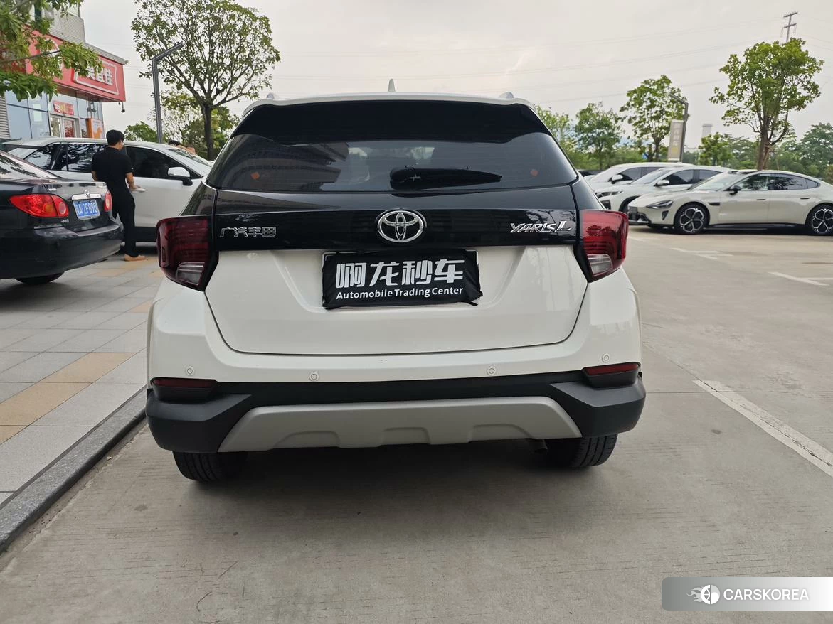 Toyota Yaris L id 4514018 из Китая 7