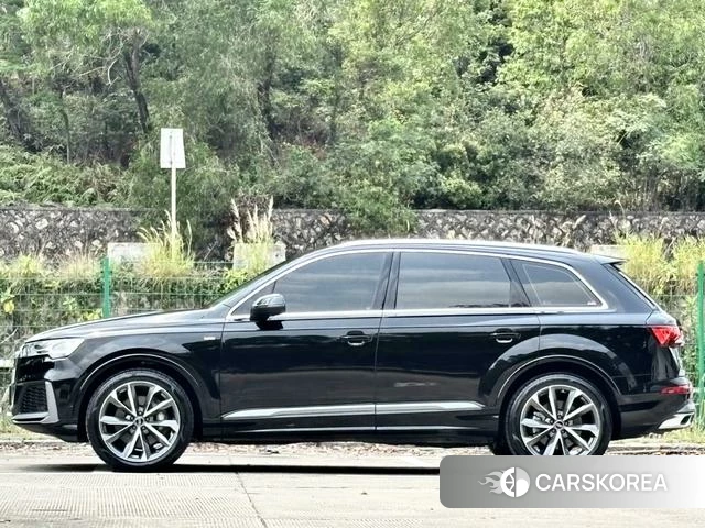 Audi Q7 id 4276992 из Китая 7