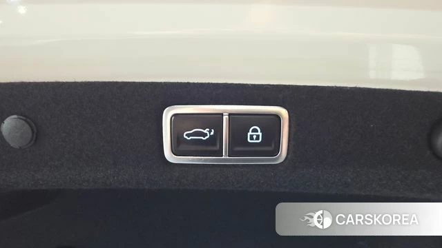 Hyundai Grandeur (GN7) id 4493898 из Кореи 7