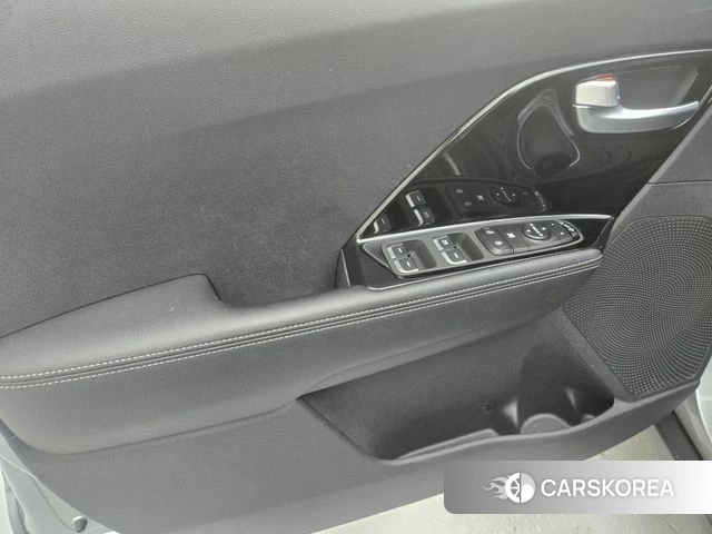 Kia The New Niro id 4244826 из Кореи 7