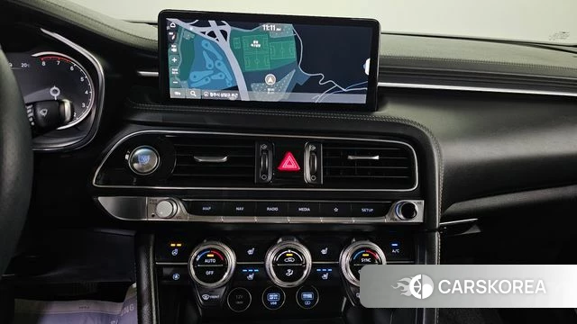 Genesis The New G70 id 4196053 из Кореи 7