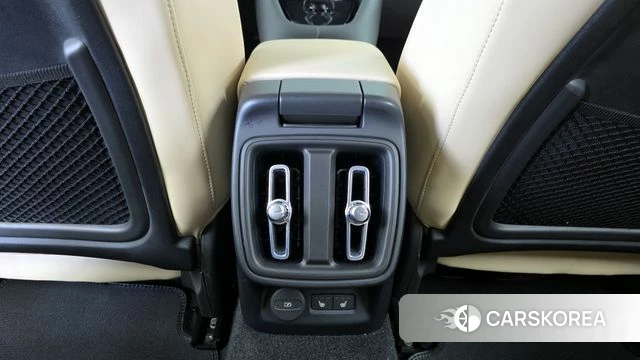 Polestar Polestar 2 id 4309072 из Кореи 7
