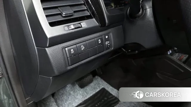 Ssangyong The New Rexton Sports Cannes id 3675356 из Кореи 7