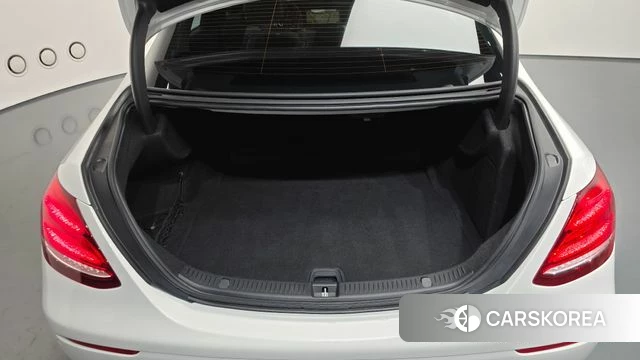 Mercedes-Benz E-Class W213 id 4294858 из Кореи 7