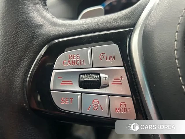 BMW 5 Series (G30) id 3733624 из Кореи 7