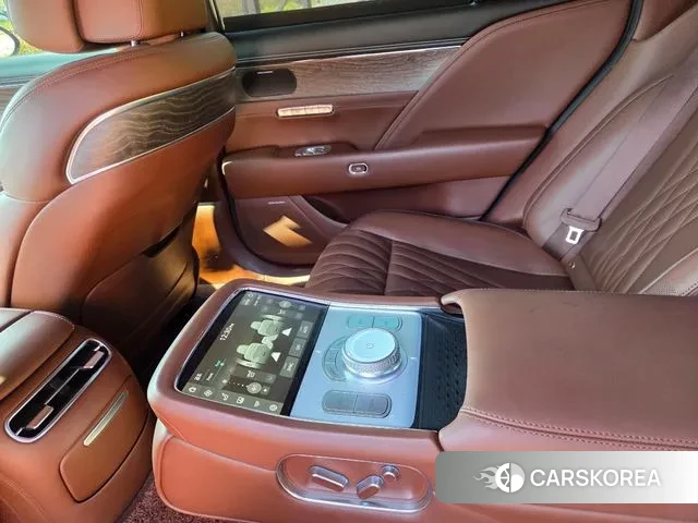 Genesis G90 (RS4) id 3399006 из Кореи 7