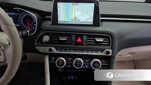 Genesis G70 id 3905886 из Кореи 7