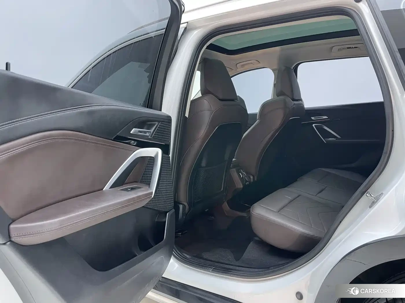 BMW X1 id 4681079 из Китая 7