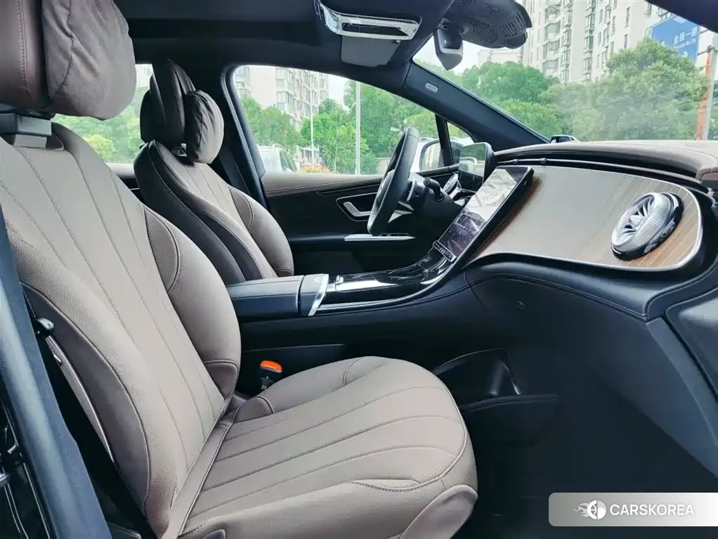 Mercedes-Benz EQE SUV id 4576723 из Китая 7