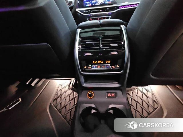 BMW X7 (G07) id 3952818 из Кореи 7