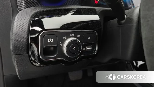 Mercedes-Benz A-Class W177 id 3640769 из Кореи 7