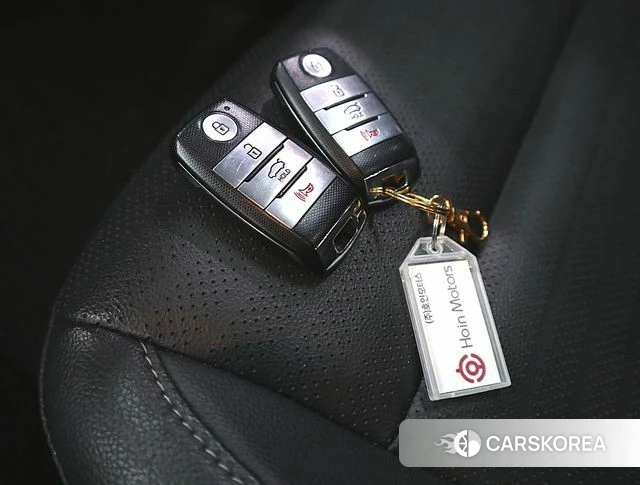 Kia The New K3 id 3917431 из Кореи 7