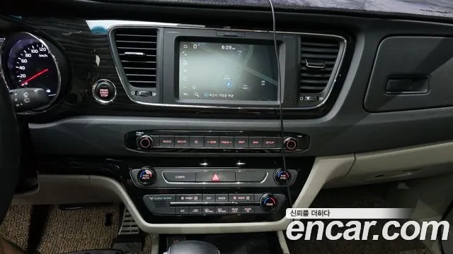 Kia The New Carnival id 2917757 из Кореи 7