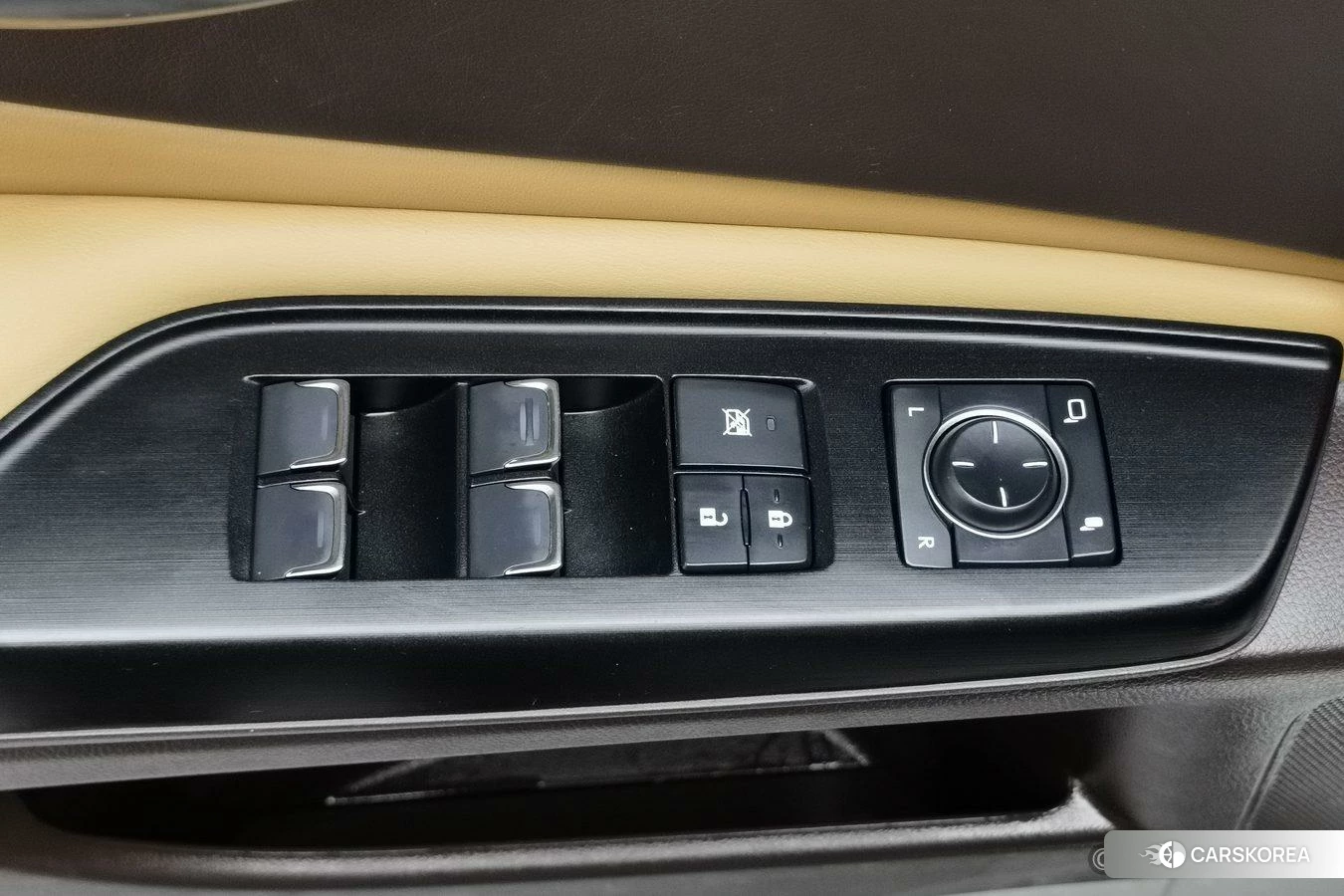 Lexus ES id 4479318 из Китая 7