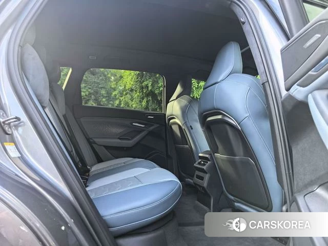 Audi Q6L e-tron id 4348981 из Китая 7