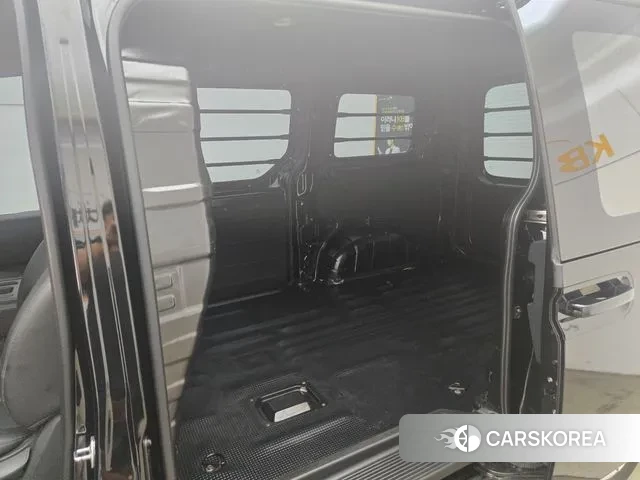 Hyundai Staria id 3201405 из Кореи 7