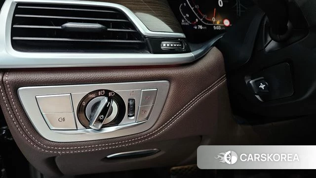 BMW 7 Series (G11) id 4688598 из Кореи 7