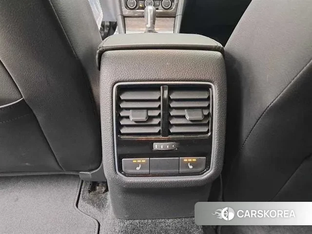 Volkswagen The New Passat id 3766599 из Кореи 7