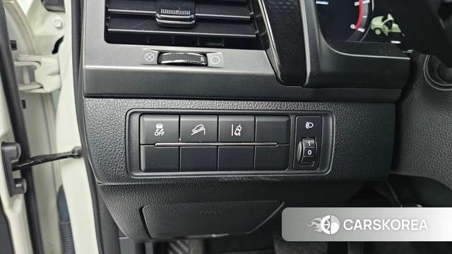 Ssangyong The New Rexton Sports Cannes id 3915819 из Кореи 7