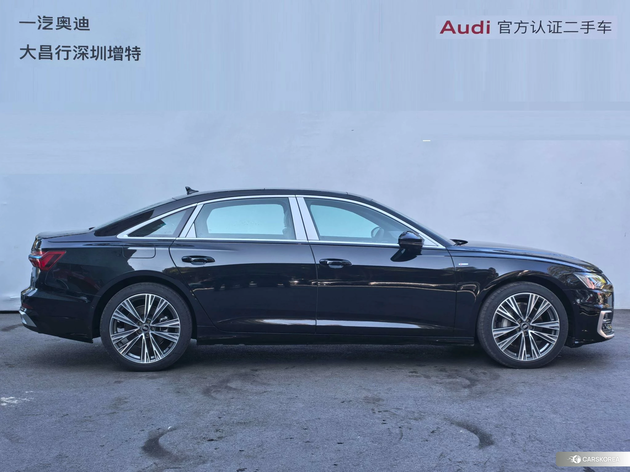 Audi A6L id 4440888 из Китая 7