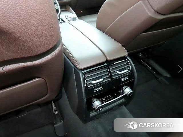 BMW 5 Series (G30) id 3924543 из Кореи 7