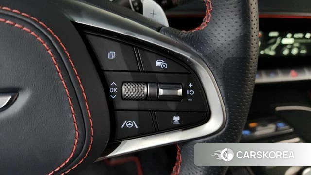 Genesis GV70 id 3896936 из Кореи 7