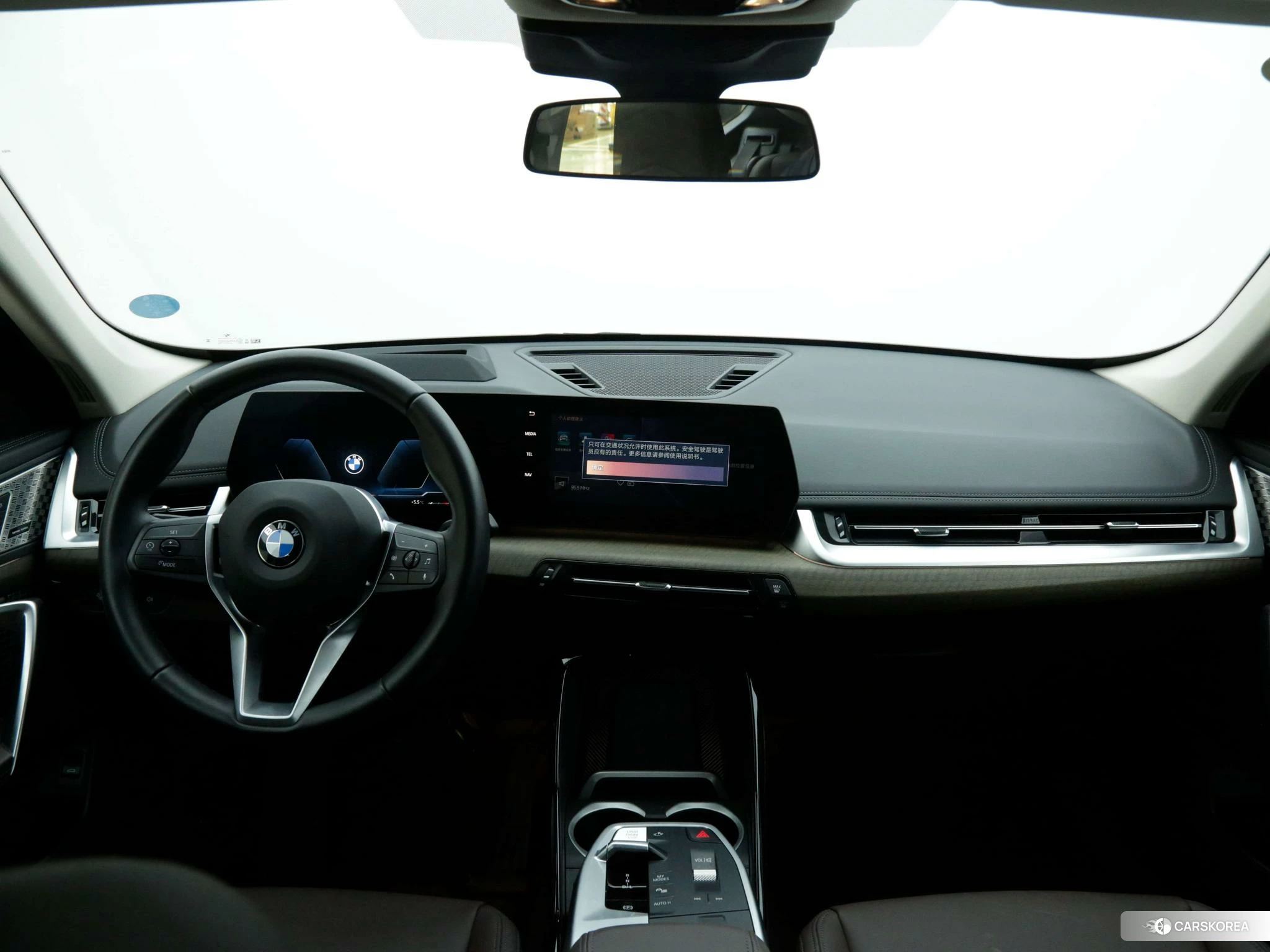 BMW X1 id 4486605 из Китая 7