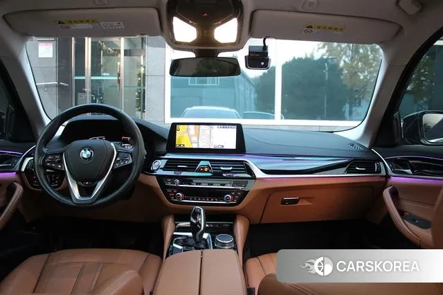 BMW 5 Series (G30) id 3344544 из Кореи 7