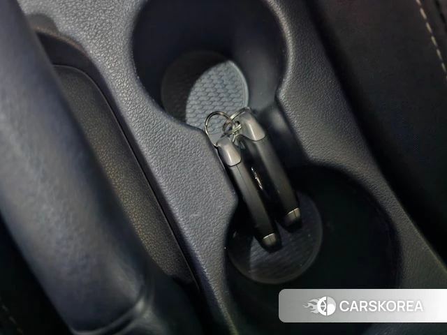 Hyundai Venue id 4904551 из Кореи 7