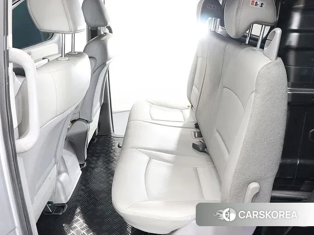 Hyundai The New Grand Starex id 3004496 из Кореи 7