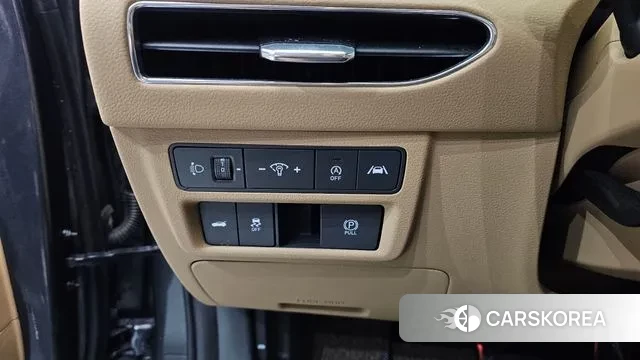 Hyundai Sonata (DN8) id 3596745 из Кореи 7