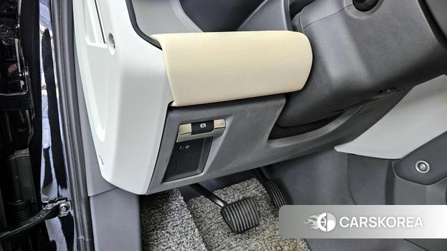 Land Rover Defender (L663) id 4223736 из Кореи 7