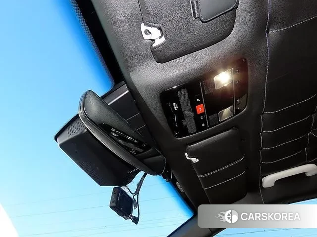 Hyundai Grandeur (GN7) id 3533853 из Кореи 7