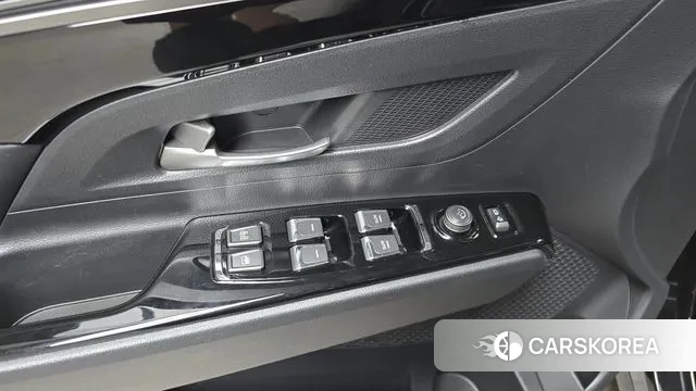 Ssangyong Beautiful Korando id 3043543 из Кореи 7