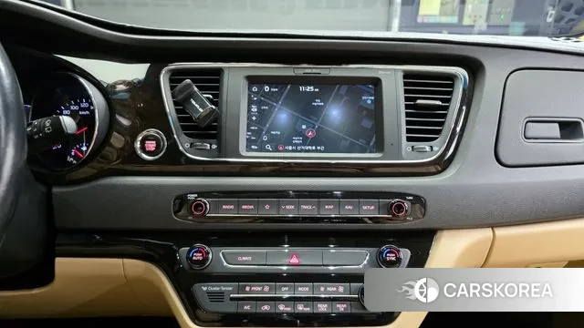 Kia The New Carnival id 3514985 из Кореи 7