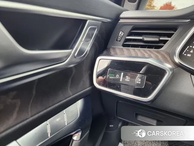 Audi A6 (C8) id 3356416 из Кореи 7