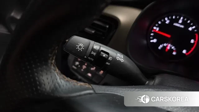 Kia Stonic id 3029523 из Кореи 7