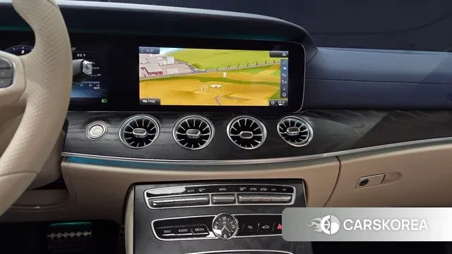 Mercedes-Benz E-Class W213 id 3608389 из Кореи 7