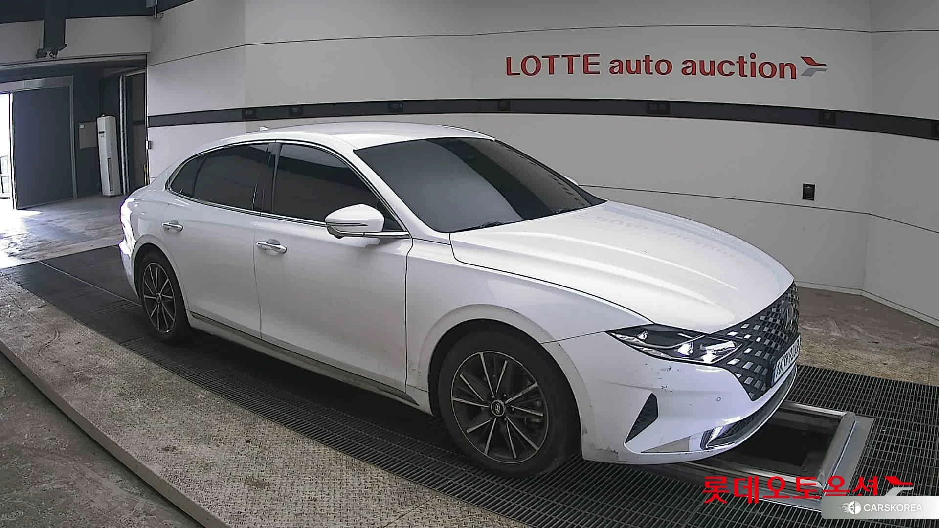 Hyundai Grandeur id 3881986 из Кореи 7