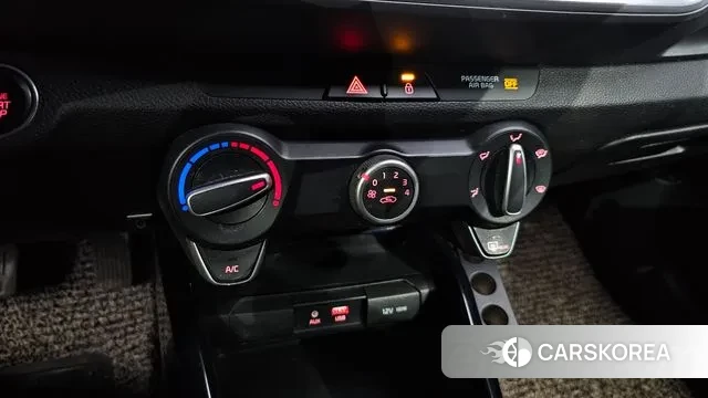 Kia Stonic id 3380370 из Кореи 7