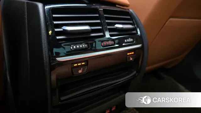 BMW 5 Series (G30) id 3708745 из Кореи 7