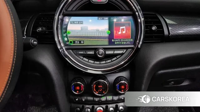 Mini Cooper Convertible id 2961430 из Кореи 7