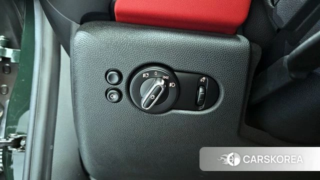 Mini Cooper S id 4371398 из Кореи 7