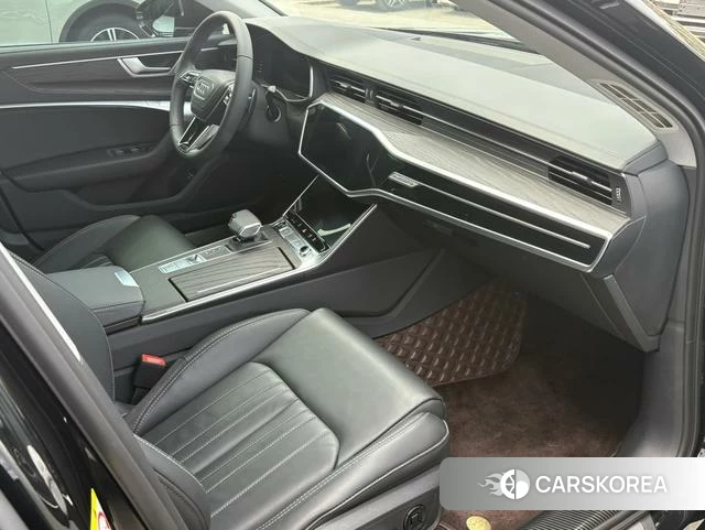 Audi A6L id 4299967 из Китая 7