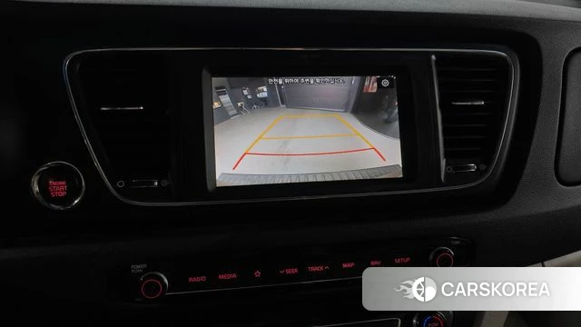 Kia The New Carnival id 4536611 из Кореи 7